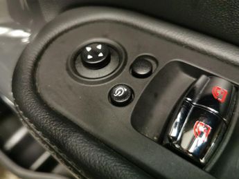 Mini Countryman 2.0 Cooper SD Steptronic ALL4 (190 ps) - HUD - AUTO PARK - LED