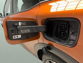 Citroen e-C4 50kWh Sense Plus (11kW Charger) (136 ps) - CLIMATE CONTROL - 18I