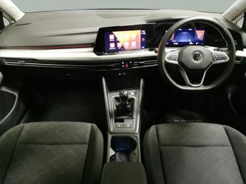 Volkswagen Golf TDi 2.0 TDI Life (115 ps) - AUTO HEADLIGHTS - USB AUDIO