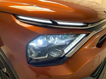 Citroen e-C4 50kWh Sense Plus (11kW Charger) (136 ps) - DAB - AUTO HEADLIGHTS