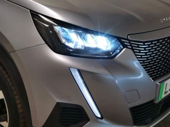 Peugeot E-2008 50kWh Allure Premium (7kW Charger) (136 ps) - REVERSE CAM - NAV 