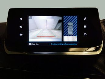 Peugeot E-2008 50kWh Allure Premium (7kW Charger) (136 ps) - REVERSE CAM - NAV 