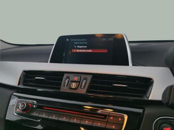 BMW X1 2.0 20i GPF SE DCT sDrive (192 ps) - SEATS - SLIDING REAR BENCH