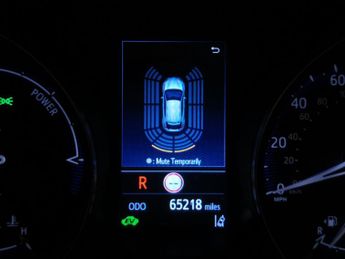Toyota C-HR 2.0 VVT-h Design CVT (184 ps) - NAV - BLIND SPOT ASSIST - BLUETO