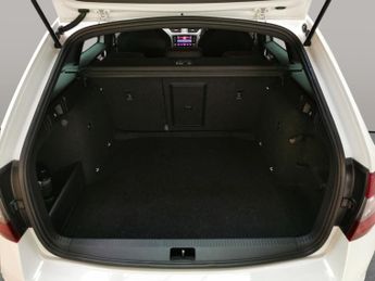 Skoda Octavia 2.0 TSI GPF vRS DSG (245 ps) - PADDLE SHIFT - 18IN ALLOYS - AIR 