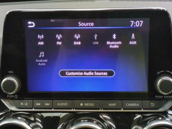 Nissan Juke 1.6 Tekna+ (143 ps) - LED - REVERSE CAM - NAV