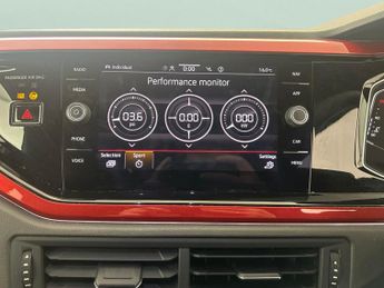 Volkswagen Polo 2.0 TSI GTI DSG (207 ps) - PADDLE SHIFT - PARK SENSORS - 17IN AL