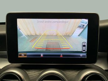 Mercedes-Benz C Class 2.1 C250d AMG Line (Premium Plus) G-Tronic+ (204 ps) - SELF PARK