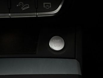 Audi Q5 2.0 TDI 40 S line S Tronic quattro (190 ps) - SPORTS SEATS - WIF