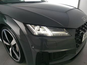Audi TT 2.0 TFSI 45 Vorsprung Coupe S Tronic quattro (245 ps) - B&O AUDI