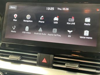 Kia Niro 64kWh 3 (201 bhp) - HEATED SEATS - NAV - BLUETOOTH