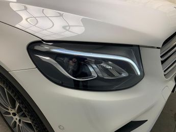 Mercedes-Benz GLC 2.1 GLC220d AMG Line (Premium Plus) G-Tronic 4MATIC (170 ps) - K