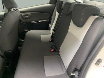 Toyota Yaris 1.5 VVT-h Icon E-CVT (100 ps) - BLUETOOTH - CLIMATE CONTROL - DA