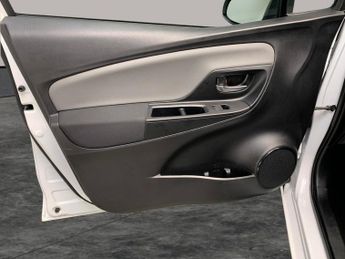 Toyota Yaris 1.5 VVT-h Icon E-CVT (100 ps) - BLUETOOTH - CLIMATE CONTROL - DA