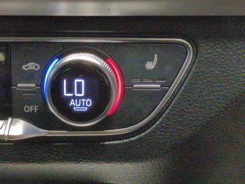 Audi Q5 2.0 TDI 40 S line S Tronic quattro (204 ps) - CARPLAY - LED - RE