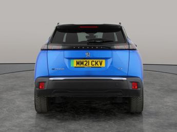 Peugeot E-2008 50kWh GT Premium (136 ps) - REVERSE CAM - ALCANTARA - NAV