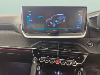 Peugeot E-2008 50kWh GT Premium (136 ps) - REVERSE CAM - ALCANTARA - NAV