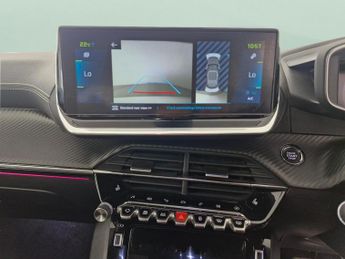 Peugeot E-2008 50kWh GT Premium (136 ps) - REVERSE CAM - ALCANTARA - NAV