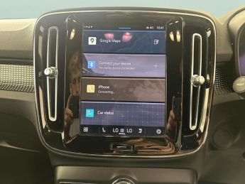 Volvo XC40 Recharge 69kWh Plus (231 ps) - LED - HEATED STEERING - BLIND SPO