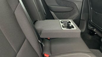 Volvo XC40 Recharge Twin 78kWh Plus AWD (408 ps) - HEATED STEERING - LANE D