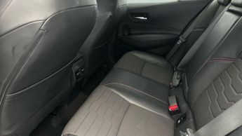 Toyota Corolla 1.8 VVT-h Excel CVT (122 ps) - NAV - BLUETOOTH - PARK SENSORS
