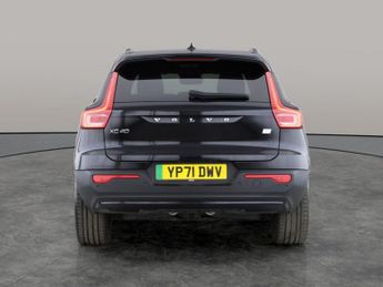 Volvo XC40 Recharge Twin 78kWh Plus AWD (408 ps) - HEATED STEERING - LANE D