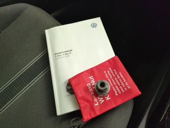 Volkswagen T-Roc 1.5 TSI EVO Black Edition DSG (150 ps) - BLUETOOTH - PADDLE SHIF