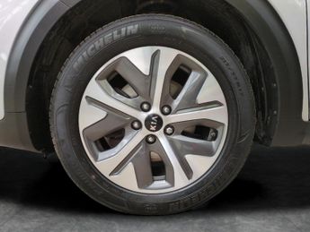 Kia Niro 64kWh 3 (201 bhp) - HEATED LEATHER - HEATED STEERING - DRIVER EL