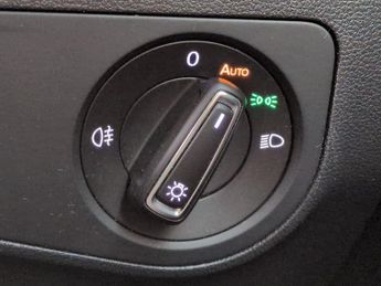 Volkswagen Tiguan 2.0 TDI S DSG 4Motion (150 ps) - SD CARD MEDIA INPUT - CLIMATE C