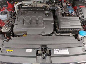 Volkswagen Tiguan 2.0 TDI S DSG 4Motion (150 ps) - SD CARD MEDIA INPUT - CLIMATE C