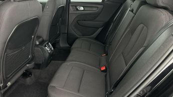 Volvo XC40 Recharge Twin 78kWh Plus AWD (408 ps) - HEATED STEERING - LANE D