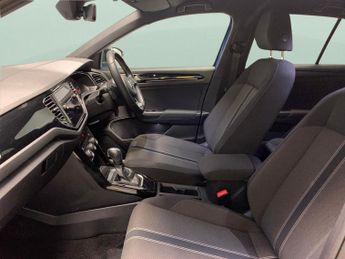 Volkswagen T-Roc 1.5 TSI EVO Black Edition DSG (150 ps) - NAV - BLUETOOTH - PADDL