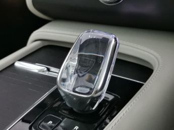 Volvo XC90 2.0h T8 Twin Engine 11.6kWh Inscription Pro Plug-in 4WD (390 ps)