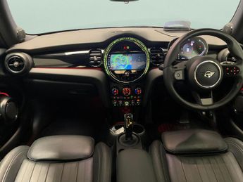 Mini Electric Hatch Cooper SE 32.6kWh Level 3 (184 ps) - AUTO PARK - REVERSE CAM - N