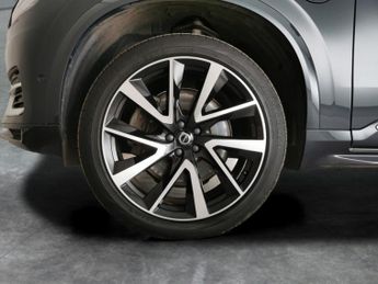 Volvo XC90 2.0h T8 Twin Engine 11.6kWh Inscription Pro Plug-in 4WD (390 ps)