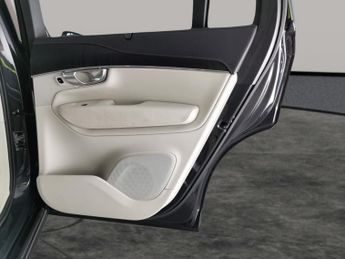 Volvo XC90 2.0h T8 Twin Engine 11.6kWh Inscription Pro Plug-in 4WD (390 ps)