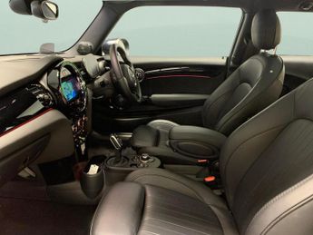 Mini Electric Hatch Cooper SE 32.6kWh Level 3 (184 ps) - AUTO PARK - REVERSE CAM - N