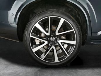 Volvo XC90 2.0h T8 Twin Engine 11.6kWh Inscription Pro Plug-in 4WD (390 ps)