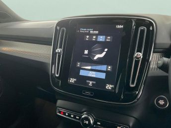 Volvo XC40 1.5 T3 [163] R DESIGN Geartronic - ACTIVE LANE ASSIST - AUTO PAR