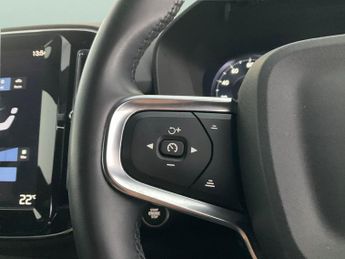 Volvo XC40 1.5 T3 [163] R DESIGN Geartronic - ACTIVE LANE ASSIST - AUTO PAR