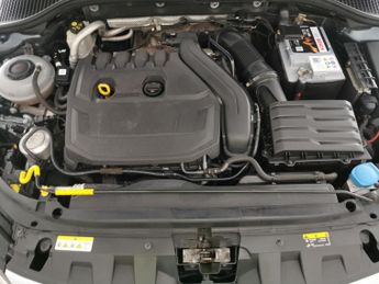 Skoda Octavia 1.5 TSI GPF ACT SE L DSG (150 ps) - 17IN ALLOYS - AIR CON