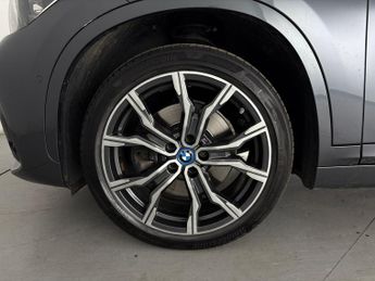 BMW X1 1.5 25e 10kWh M Sport Plug-in xDrive (220 ps) - CARPLAY - LED - 