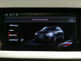 Audi A1 1.0 TFSI 30 S line Sportback S Tronic (116 ps) - DRIVING MODES