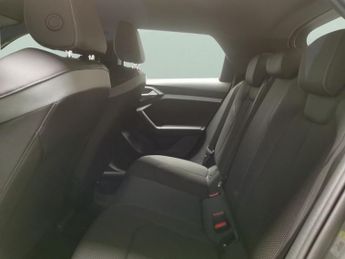 Audi A1 1.0 TFSI 30 S line Sportback S Tronic (116 ps) - DRIVING MODES