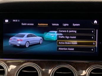Mercedes-Benz E Class 2.0 E300e 13.5kWh AMG Line Edition Plug-in G-Tronic+ (320 ps) - 