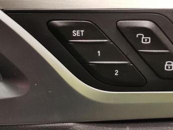 BMW iX3 80kWh Premier Edition Pro (286 ps) - HK AUDIO - SURROUND VIEW