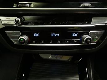 BMW iX3 80kWh Premier Edition Pro (286 ps) - HK AUDIO - SURROUND VIEW