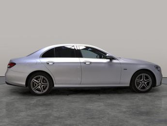 Mercedes-Benz E Class 2.0 E300e 13.5kWh AMG Line Edition Plug-in G-Tronic+ (320 ps) - 