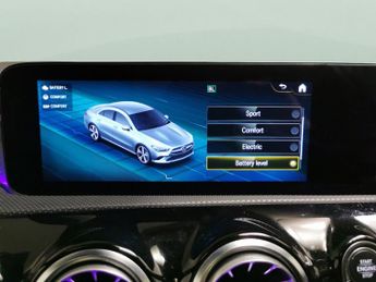Mercedes-Benz CLA 1.3 CLA250e 15.6kWh AMG Line (Premium Plus) Coupe Plug-in 8G-DCT
