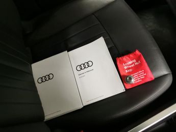 Audi e-tron 50 Technik quattro 71.2kWh (11kW Charger) (313 ps) - ADJUSTABLE 